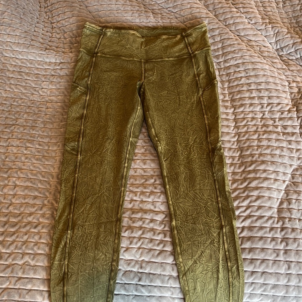 Lululemon leggings